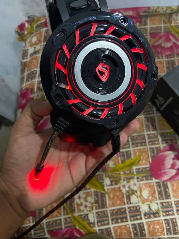 gaming headphone for pubg gameing vedio eating 7