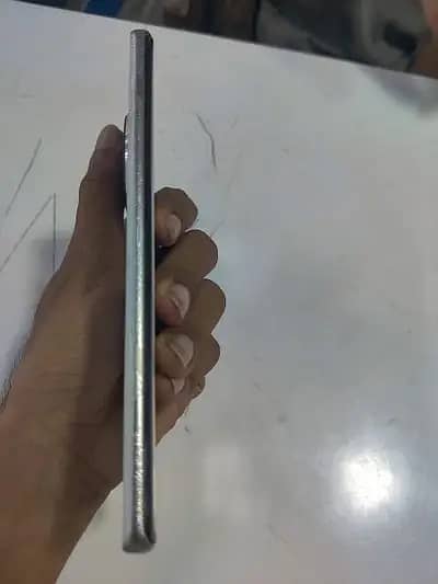 Tecno spark 20 pro plus 2