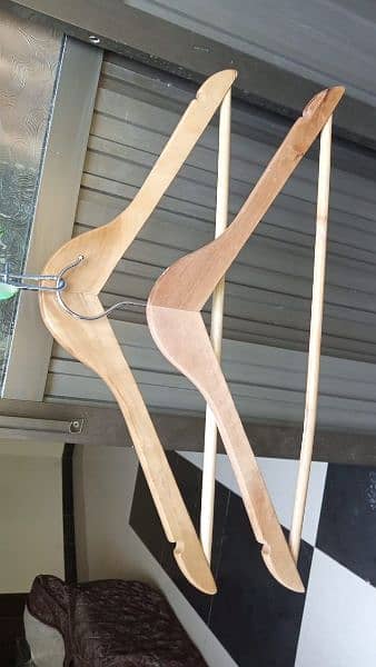 wooden hanger 3