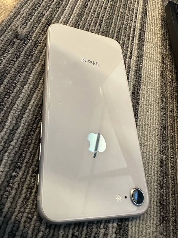 iphone 8 64Gb Non Pta 2