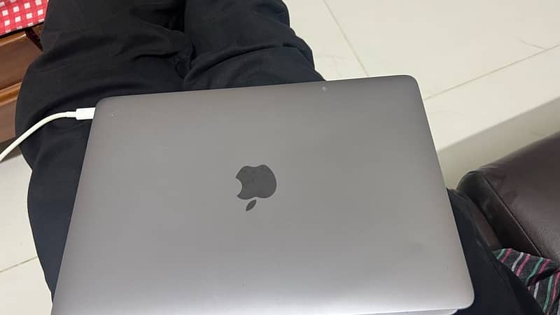 MacBook 2017 core m3 3