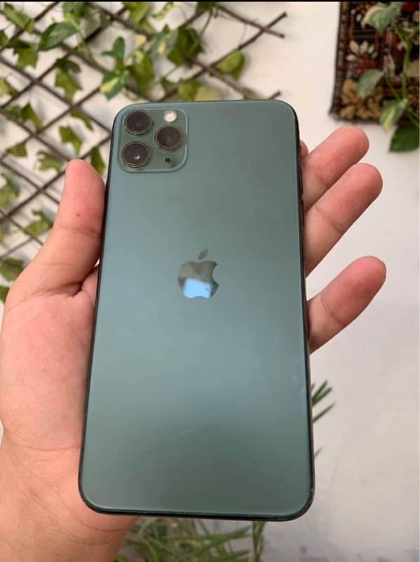 IPhone 11 Pro Max 0