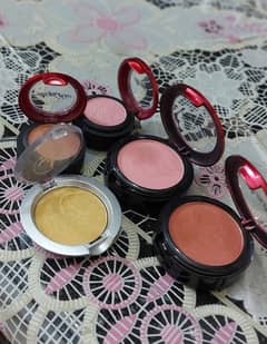 makeup item