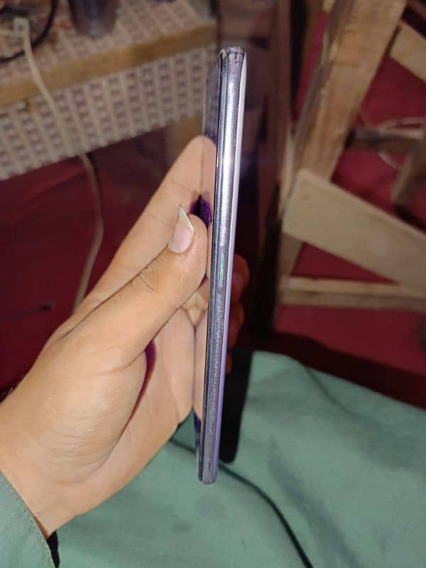 Oppo F11 4+64 argent sale 3