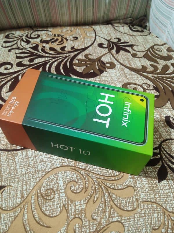 Infinix Hot 10 9