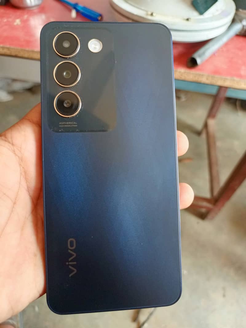 Vivo y100 16 256 1