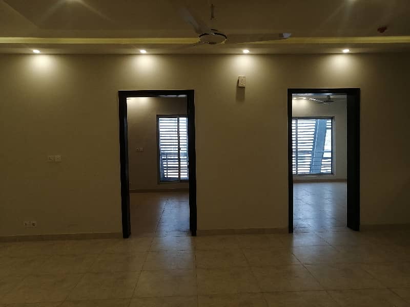 4 Bedroom Apartment Avenue Mall 21