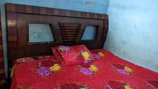 BED FOR SELL WITH GOOD QUALITY