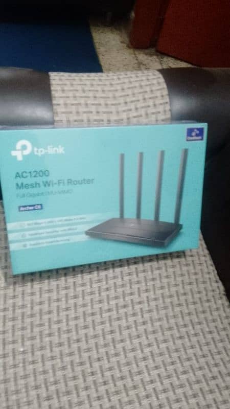 TP Link AC 1200 Archer C6 Router with Box. just opened full new. 4