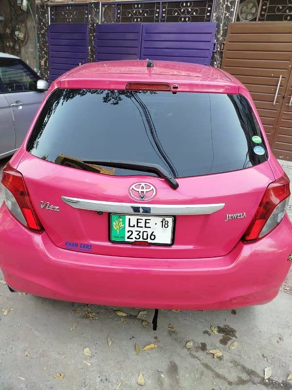 Toyota Vitz 2018 13