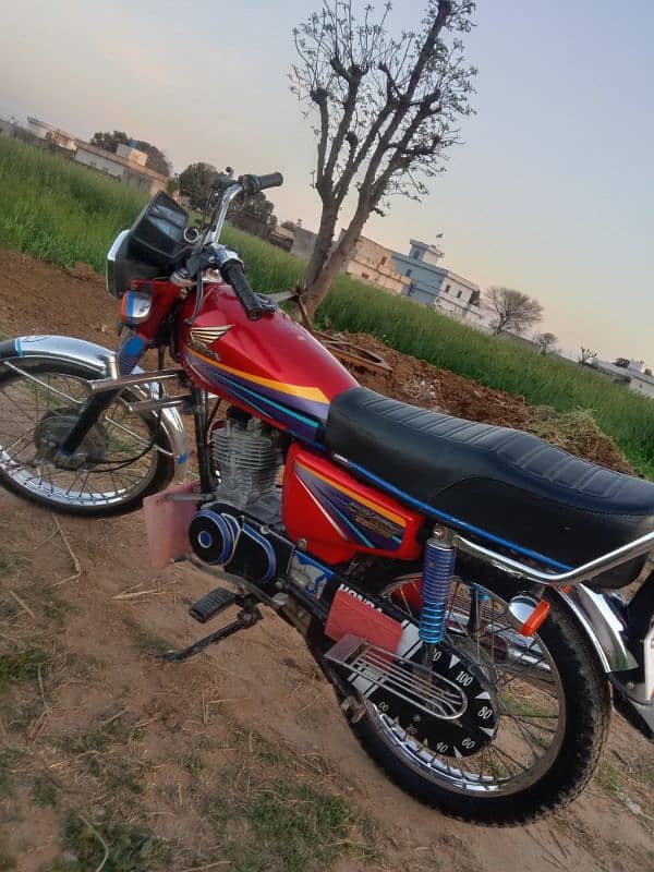 Honda original 12 model 03348749440 Whatsapp number 5