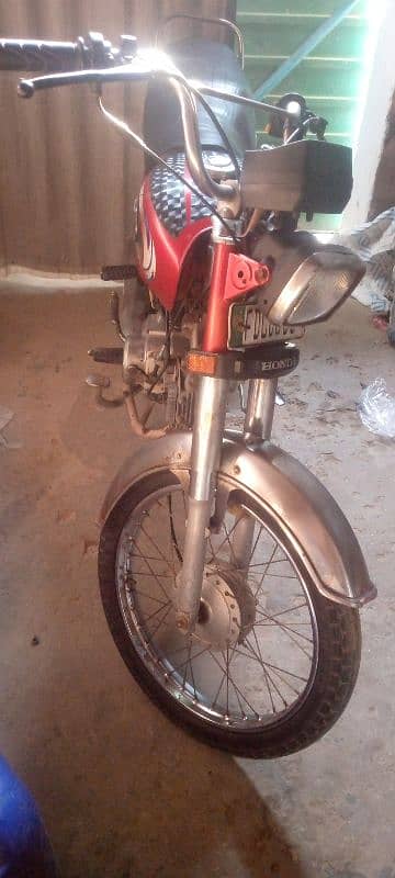 Honda CD 70 2017 2