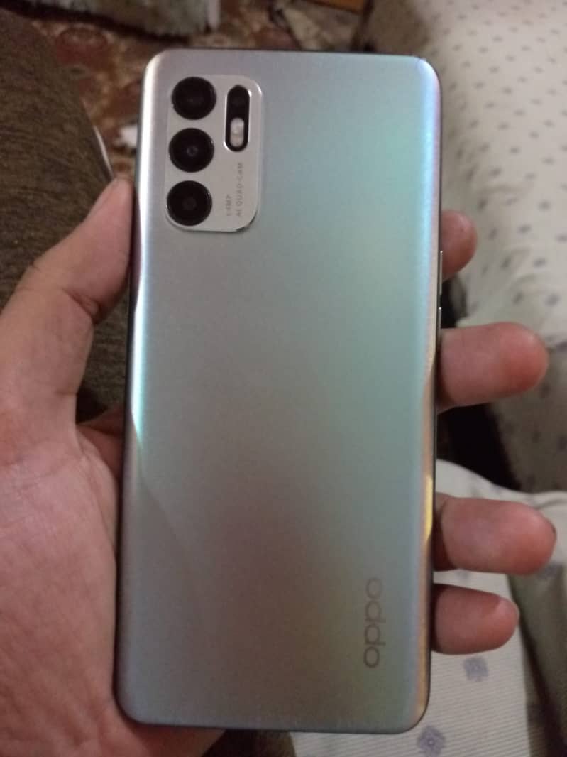 Oppo Reno 6 10