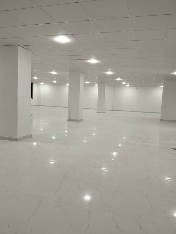 5000 sq ft Corporate Office Space For Rent For Call Centers IT Offices Institutes etc at Prime Location of Murree Road 10