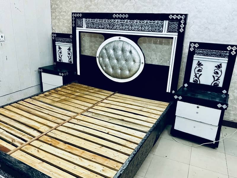 Wooden Bed In Deco Paint With Side Tables For Sale In Lahore 0