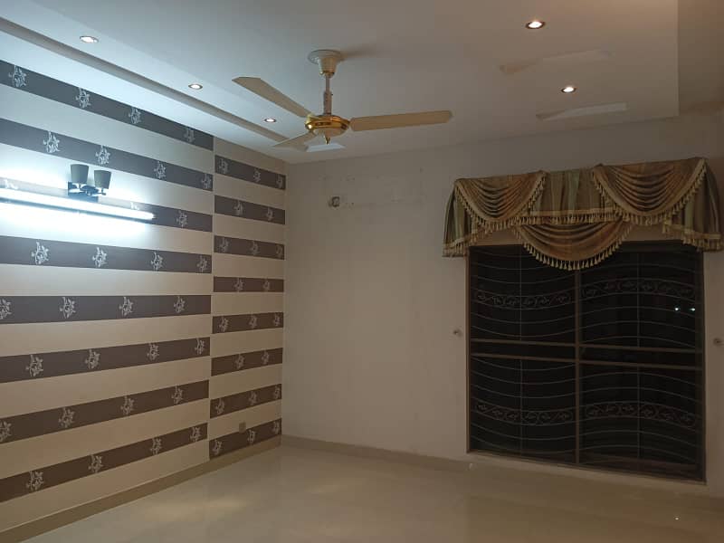 10 Marla Upper Portion 3 Bed Like Brand New Available For Rent In Shaheen Block Sector B Bahria Town Lahore 26