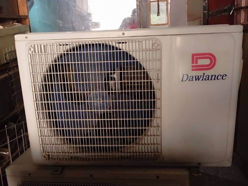 Dawlance DC Inverter 9