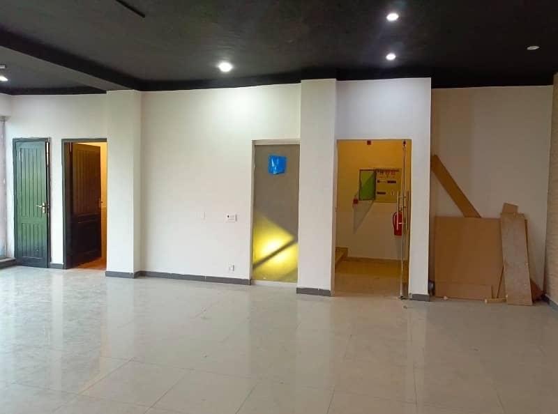 4 Marla 3rd Floor Office With Elevator For Rent In DHA Phase 5,Block CCA, Reasonable Price And Suitable Location for Marketing Work Pakistan Punjab Lahore. 1