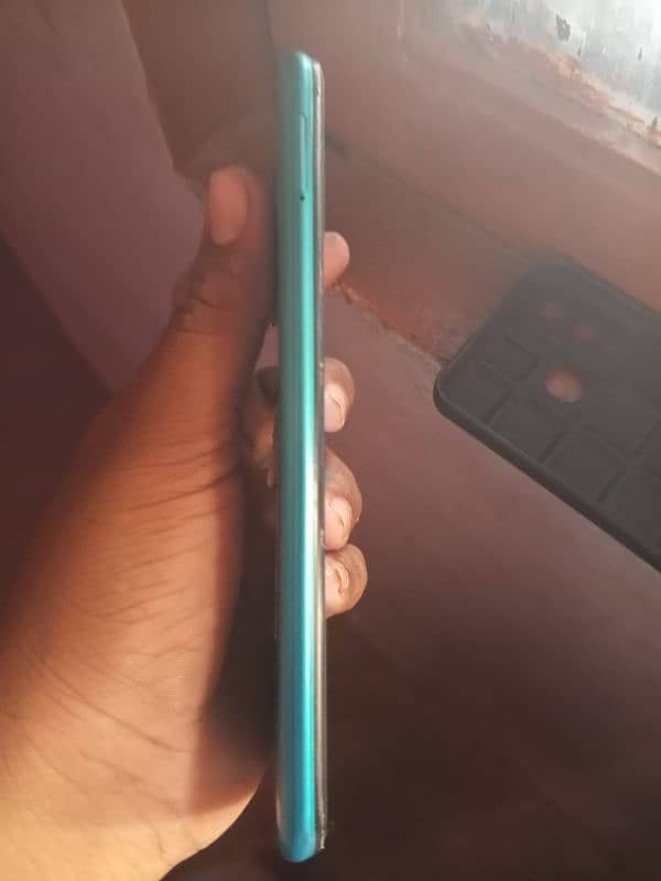 infinix hot 12play 4