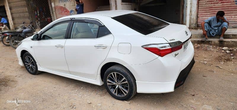 Toyota Altis Grande 2022 1