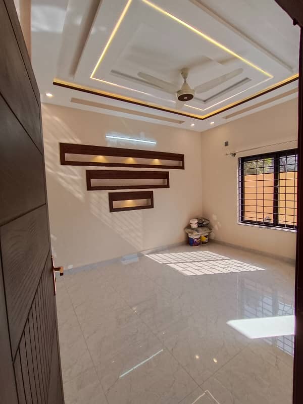 Brand New 25x40 House For Sale With 3 Bedrooms In G13 Islamabad 3