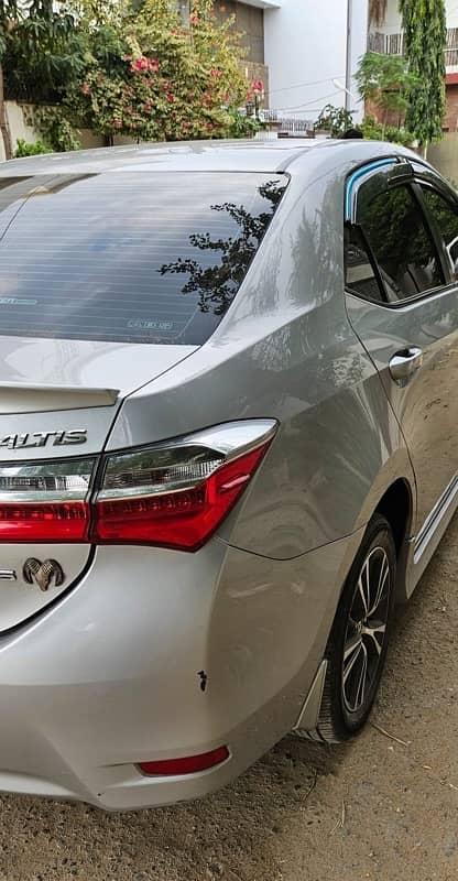 Toyota Corolla Altis 2018 7