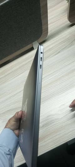 Macbook