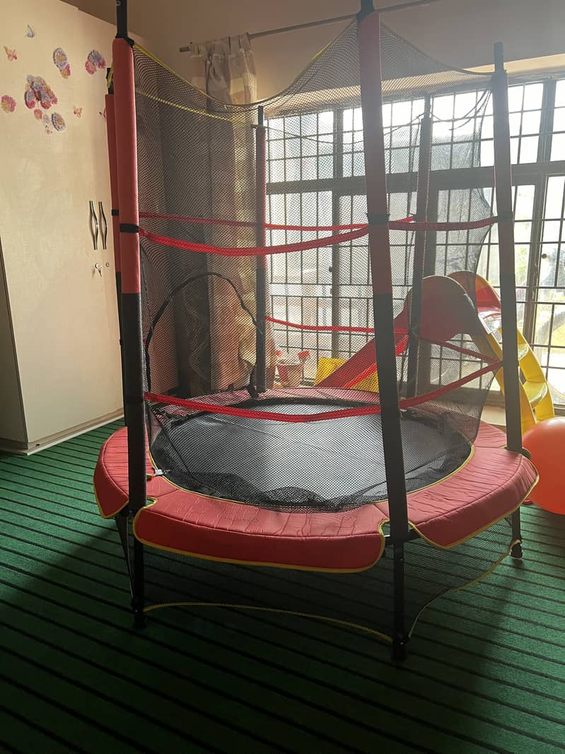 Trampoline for kids 4