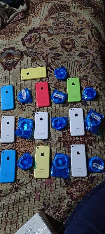 iphone 5c wid cable non pta all original limited time offer hurry up 0