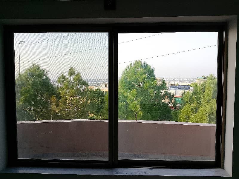 Prime Location Upper Portion For Rent in Dha 19