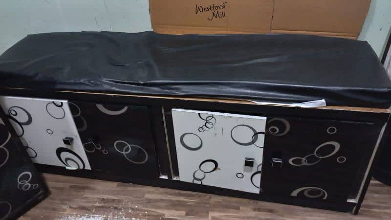 salon furniture for sell urgent 7