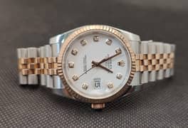 WATCH BUYER / Rolex Datejust Omega Speedmaster Cartier Santos Chopard