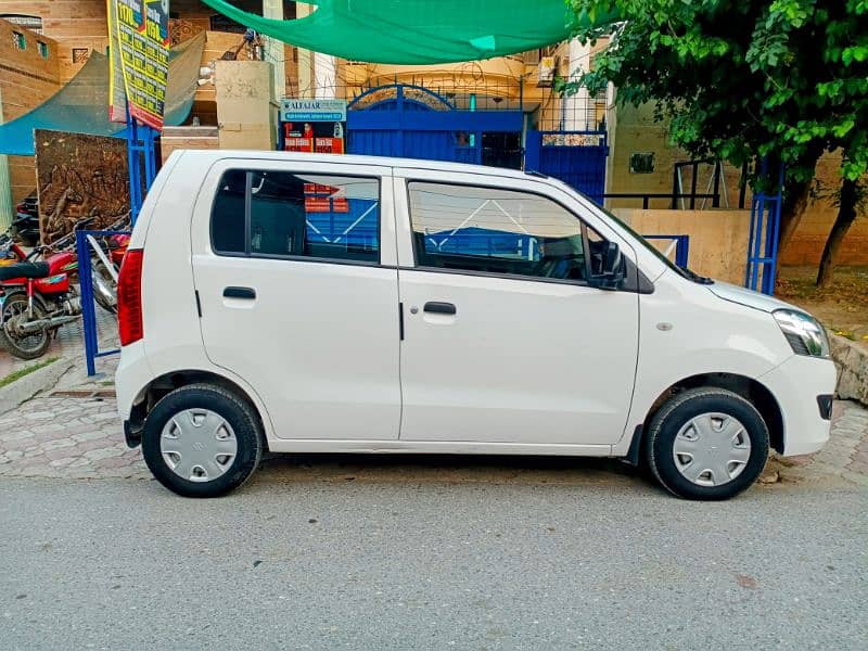 Suzuki Wagon R 2022 3