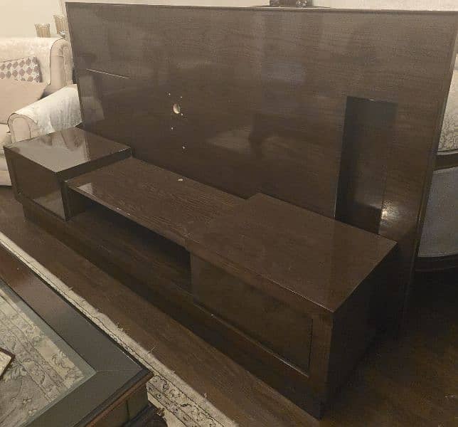 TV console 1