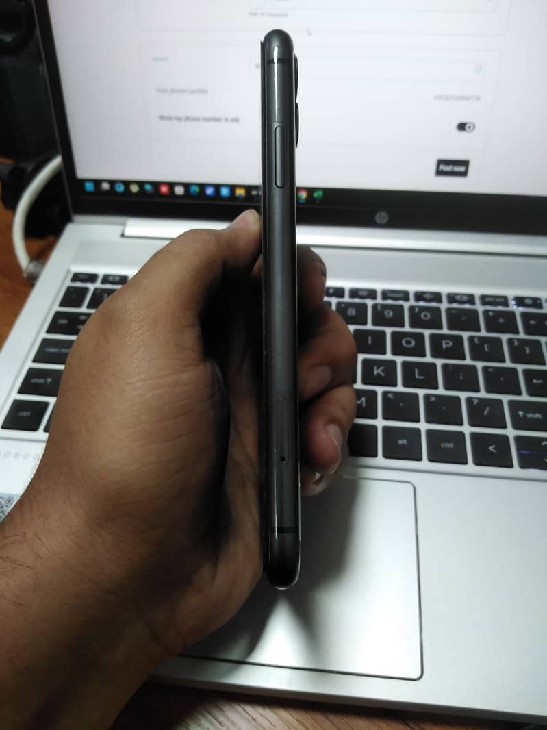 IPHONE 11 Non PTA 128GB 3