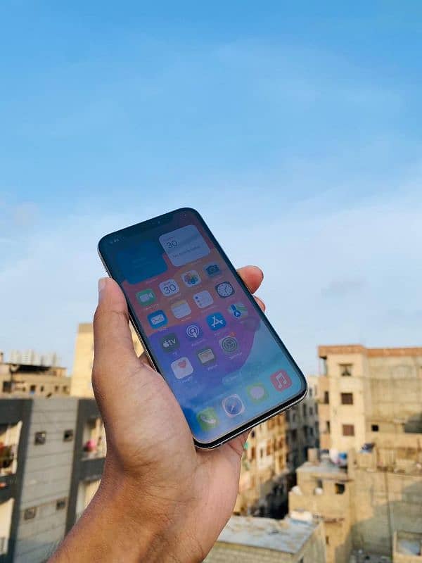 iphone x 64gb Pta Approved 1