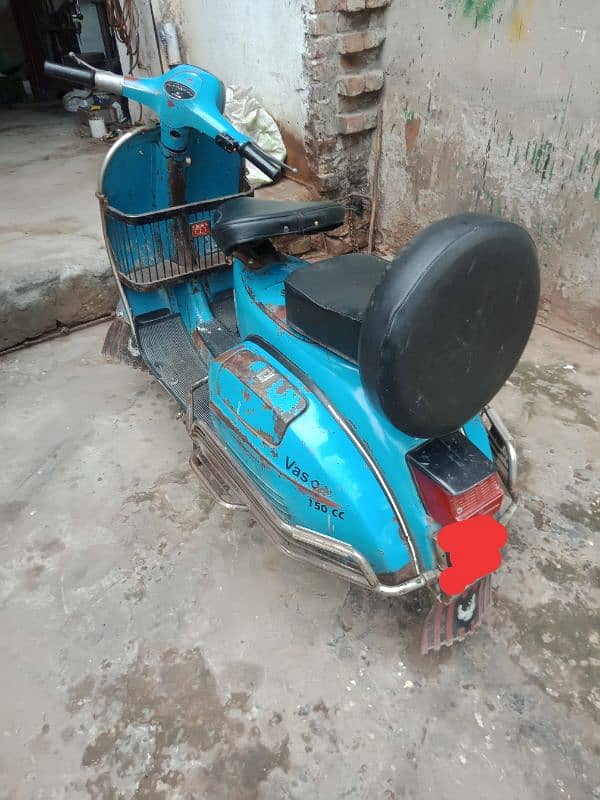 Vespa scooter All ok 03004522471 1