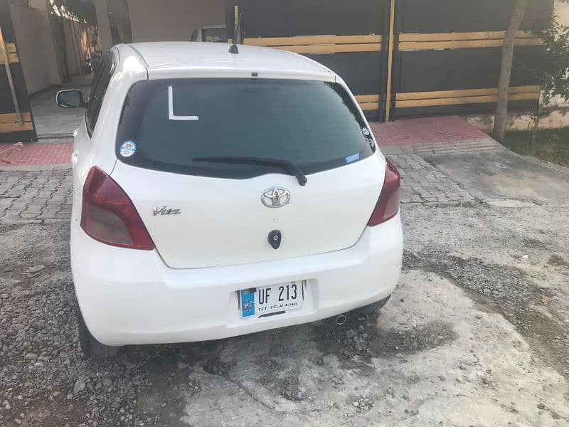 Toyota Vitz 2006, import 2012 1