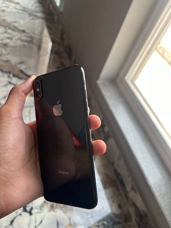 iphone xs max 5