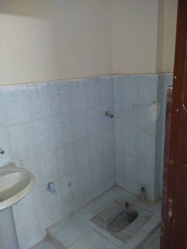 2 Bed DD Flat For Sale 11