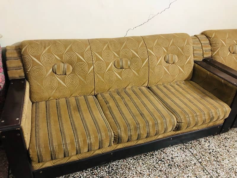 5 seater sofa 3