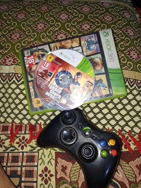 Xbox 360 with gta 5 2