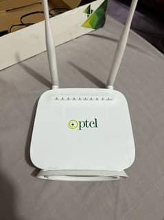 PTCL modem 10%10 All ok with box and charger