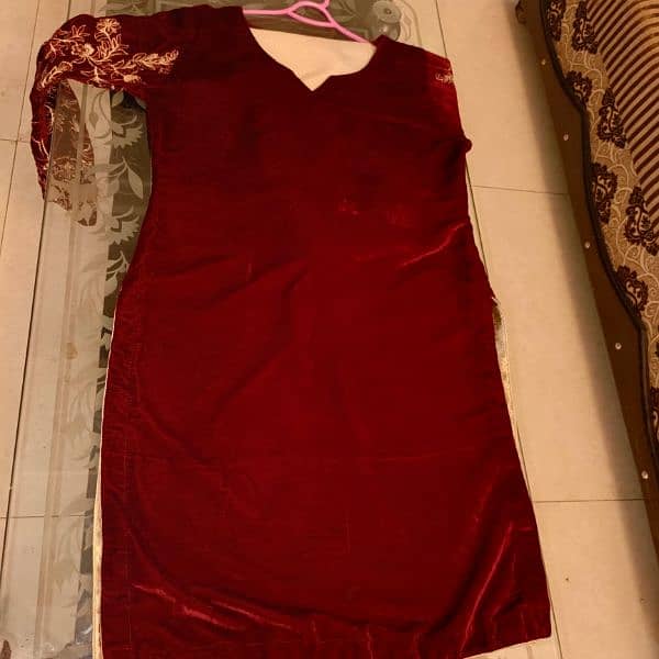 3 piece fancy velvet dress only 2 times use 0