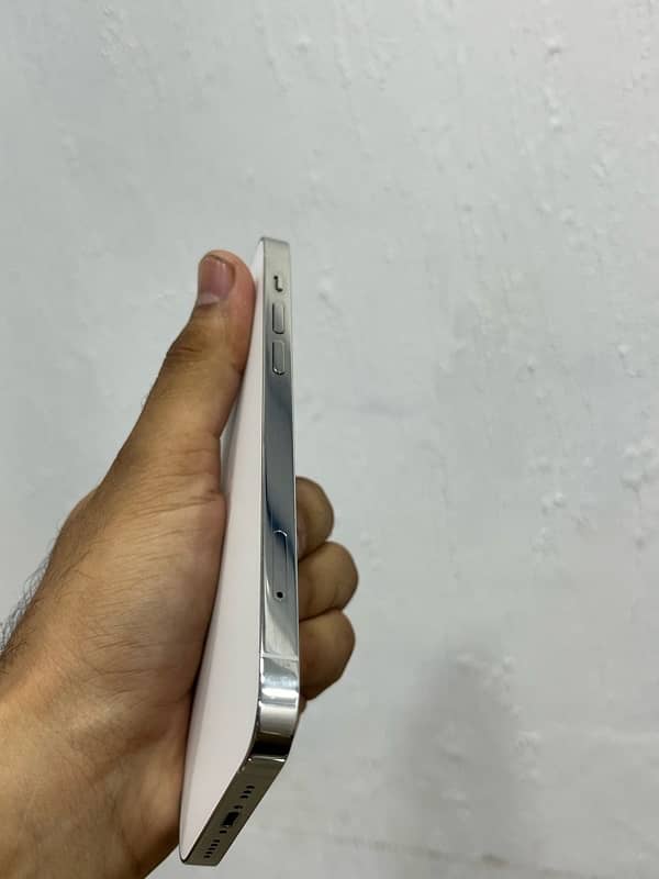 iphone 13 pro non pta jv                                11 12 14 15 16 3