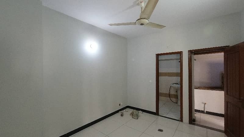 Flat For Sale King Galaxy in Gulshan E Iqbal Block 2 11