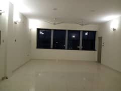 04 Marla Commercial 4th Floor with Lift Available 0