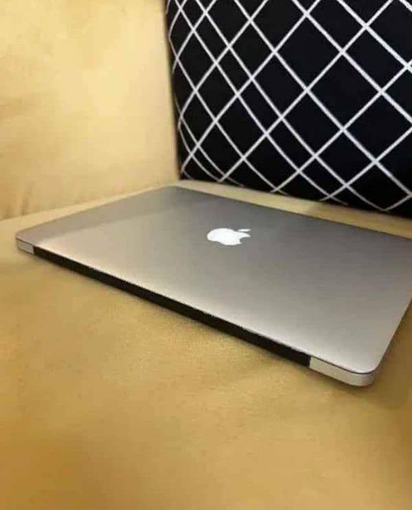 Mac book air early 2015 I7 0