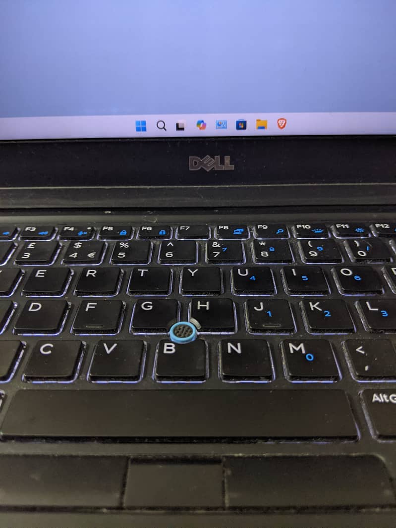 Dell Latitude 5480 6