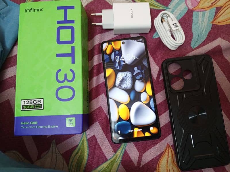 INFINIX HOT30 16GB/128GB 9 months warranty 3